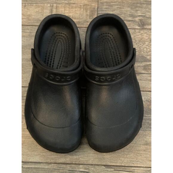 Crocs Classic Black Light Water-Friendly Slip Resistant Clogs Size 7 - Picture 1 of 6